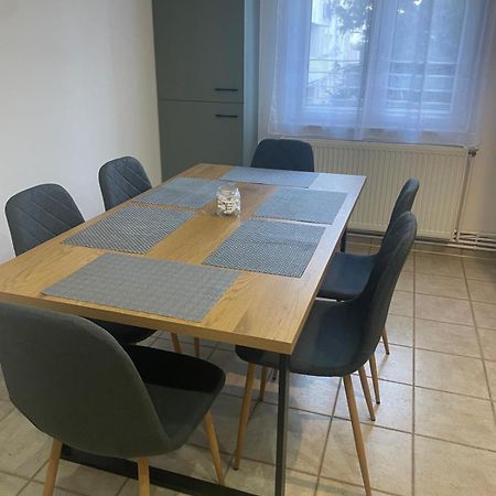 Apartament Zărneşti Eksteriør bilde