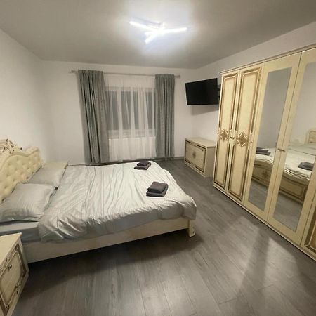 Apartament Zărneşti Eksteriør bilde
