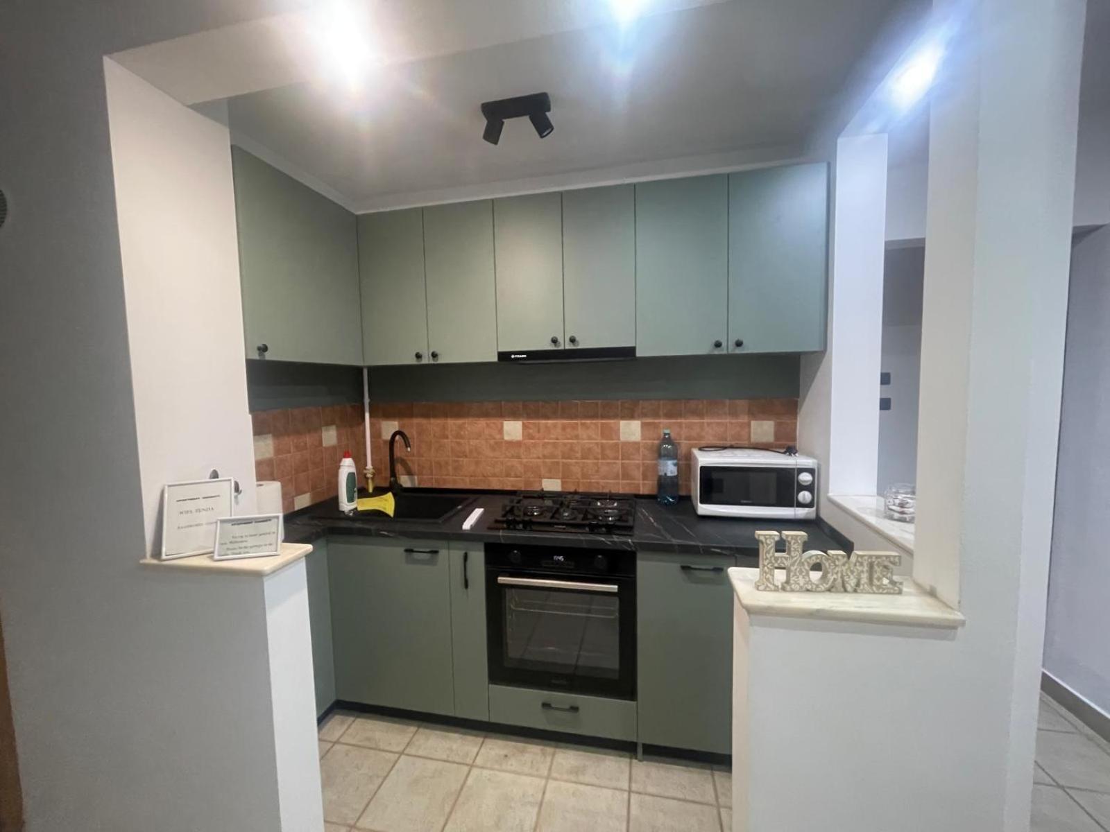 Apartament Zărneşti Eksteriør bilde